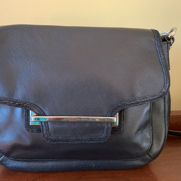 Coach Handbag - Picture 2 of 11